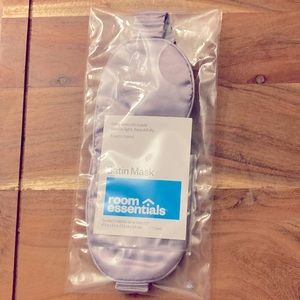 Free with purchase: Lavender Satin Sleep Mask